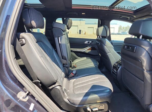 5UXCW2C00L9A00911 2020 BMW X7 Черный Вид задней части салона