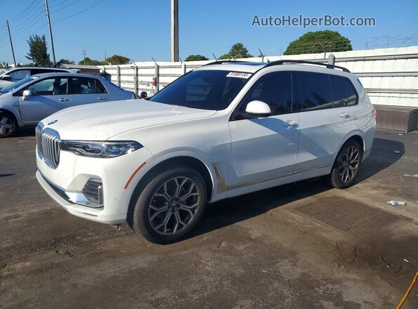 5UXCW2C02M9H35987 2021 BMW X7 Белый Передняя левая четверть