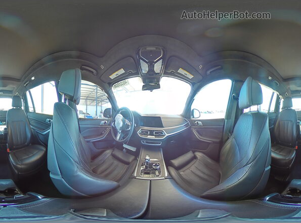 5UXCW2C06N9L28561 2022 BMW X7 Gray 360 interior view