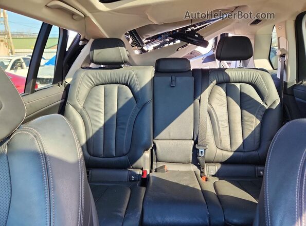 5UXCW2C58KL088021 2019 BMW X7 Черный Вид задних сидений