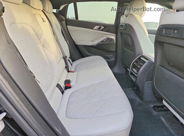 5UXCY6C07P9R84188 2023 BMW X6 Черный Вид задних сидений