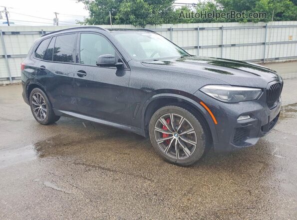 5UXJU4C01M9F71043 2021 BMW X5 Черный Передняя правая четверть