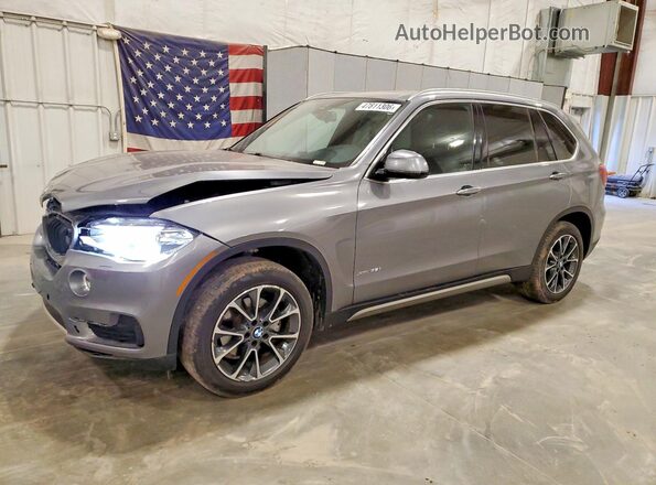 5UXKR0C52H0V49666 2017 BMW X5 Серый Передняя левая четверть