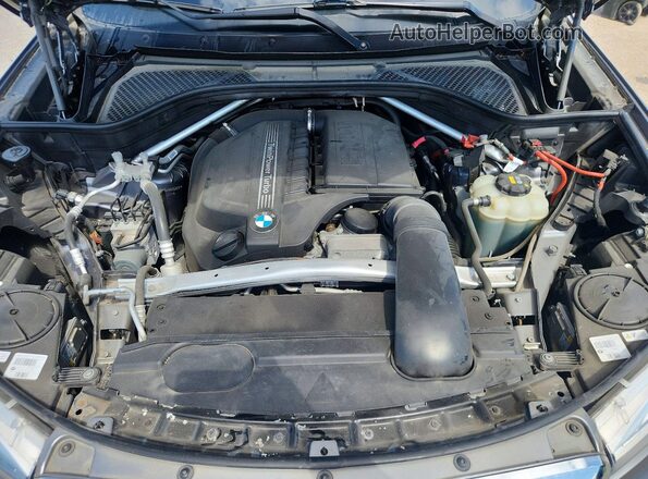 5UXKR0C54H0U52016 2017 BMW X5 Серый Вид подкапотного пространства