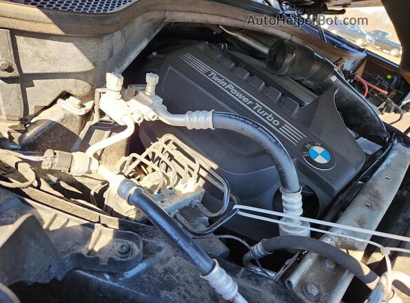 5UXKR0C56JL076780 2018 BMW X5 Black Rear interior view