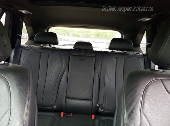 5UXKR0C5XJL072005 2018 BMW X5 Черный Вид задних сидений