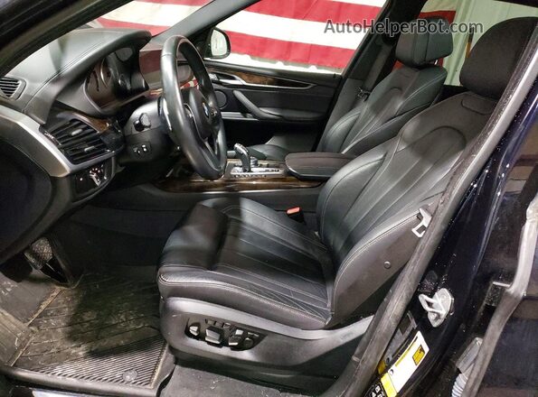 5UXKR6C55JL069418 2018 BMW X5 Синий Вид салона спереди