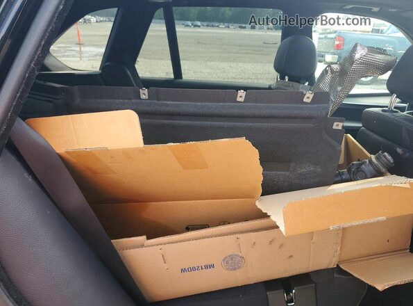 5UXKT0C56J0W04109 2018 BMW X5 Черный Вид задней части салона