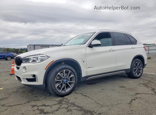 5UXKT0C57J0V98580 2018 BMW X5 Белый Передняя левая четверть