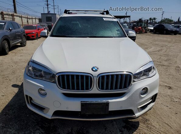 5UXKT0C58J0W00675 2018 BMW X5 Белый Вид спереди