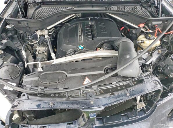 5UXKU2C52G0N78979 2016 BMW X6 Black Вид підкапотного простору