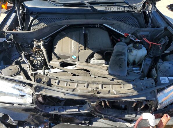 5UXKU2C56G0N83392 2016 BMW X6 Черный Вид подкапотного пространства