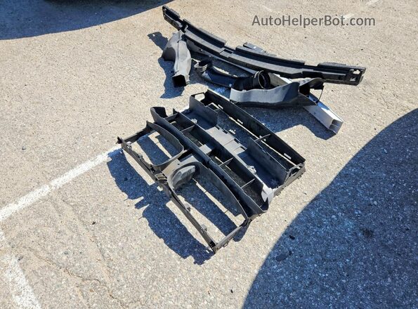 5UXKU2C57J0X49569 2018 BMW X6 Серый Вид подкапотного пространства