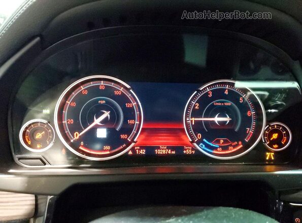 5UXKU2C57J0Z60979 2018 BMW X6 Красный Вид щитка приборов