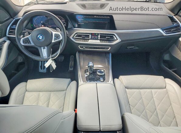 5UXTA6C09P9P83302 2023 BMW X5 Green Вид панелі приладів