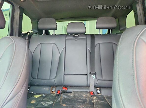 5UXTR7C54KLF25102 2019 BMW X3 Белый Вид задних сидений