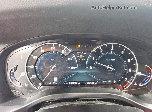 5UXTR9C52KLP89475 2019 BMW X3 Black ხელსაწყოთა პანელის ხედი