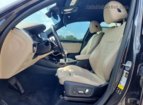 5UXTR9C53KLP91042 2019 BMW X3 Charcoal Widok wnętrza z przodu