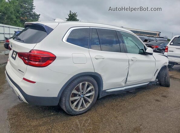5UXTR9C54JLD68021 2018 BMW X3 Белый Задняя правая четверть