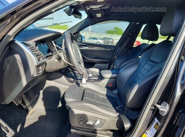 5UXTR9C55JLD58582 2018 BMW X3 Угольный Вид салона спереди