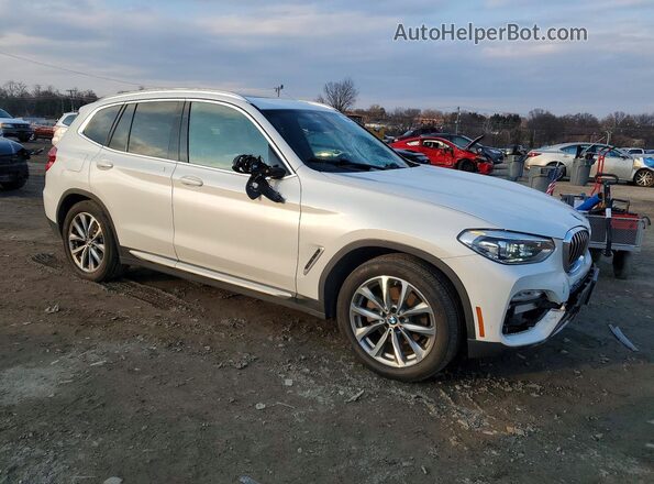 5UXTR9C56JLD90053 2018 BMW X3 White Front right