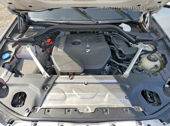 5UXTR9C56KLP90547 2019 BMW X3 White უკანა სალონის ხედი