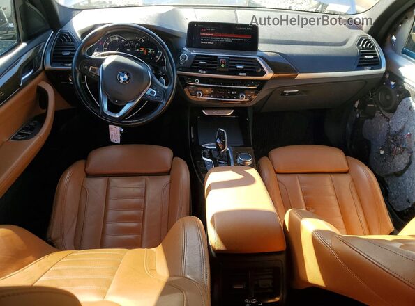 5UXTR9C58KLE11390 2019 BMW X3 Silver Widok deski rozdzielczej