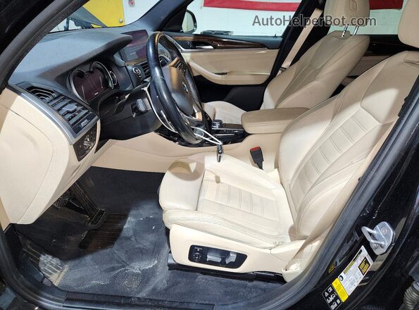 5UXTR9C59KLP85164 2019 BMW X3 Black Widok wnętrza z przodu