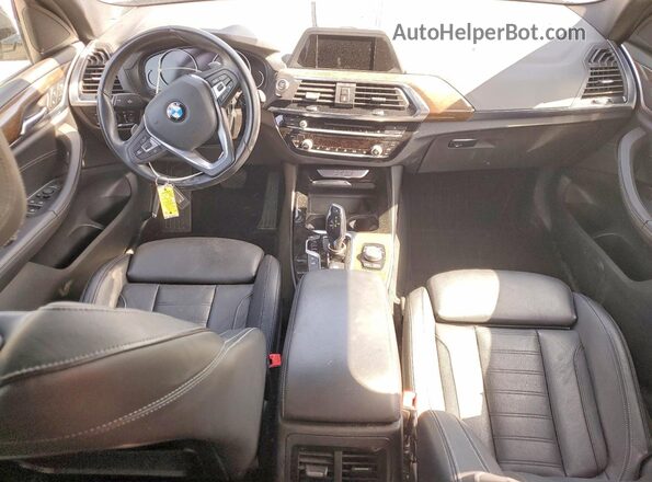 5UXTR9C5XJLD71098 2018 BMW X3 Черный Вид панели приборов