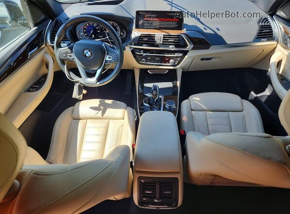 5UXTR9C5XKLE16316 2019 BMW X3 Black Vista del salpicadero