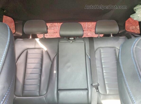 5UXTS3C52J0Y98746 2018 BMW X3 Синий Вид задних сидений