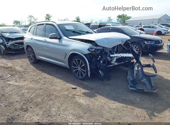 5UXTS3C58K0Z03062 2019 BMW X3 White Front right