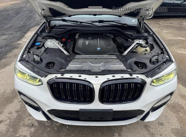 5UXTS3C59J0Z01223 2018 BMW X3 White Vista interior delantera
