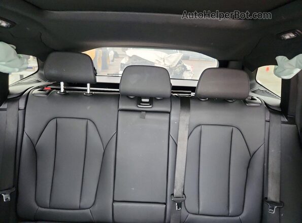 5UXTY3C01M9E68728 2021 BMW X3 Белый Вид задних сидений