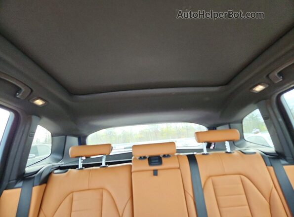 5UXTY3C02L9C73719 2020 BMW X3 Blue Widok tylnych siedzeń
