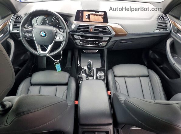 5UXTY3C03M9D81820 2021 BMW X3 Белый Вид панели приборов