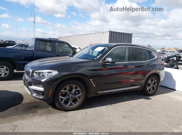 5UXTY3C03M9D87732 2021 BMW X3 Серый Панорамный вид салона 360°