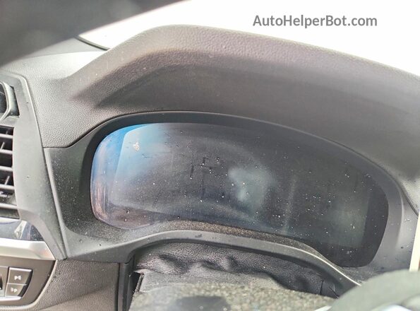 5UXTY3C04LLU69693 2020 BMW X3 White Widok zestawu wskaźników