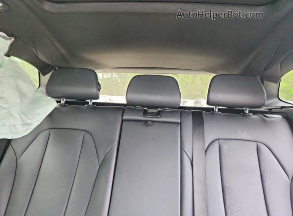 5UXTY3C04LLU69693 2020 BMW X3 White Widok tylnych siedzeń