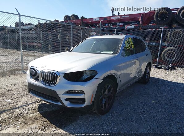 5UXTY5C04M9G21307 2021 BMW X3 Silver Widok z przodu