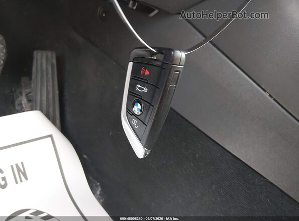 5UXTY5C05L9B53554 2020 BMW X3 Белый Вид панели приборов