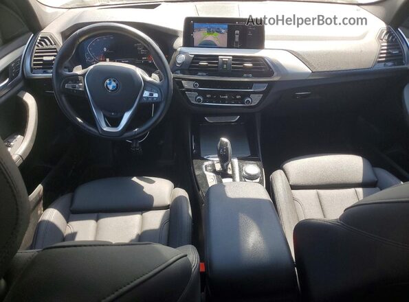 5UXTY5C07M9G01245 2021 BMW X3 Белый Вид панели приборов