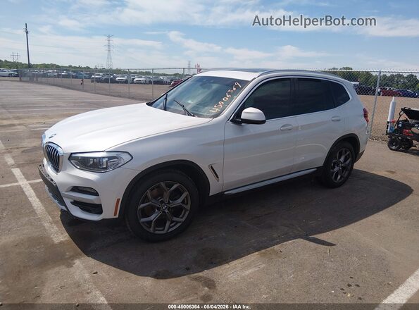 5UXTY5C07M9H42865 2021 BMW X3 Белый Передняя левая четверть