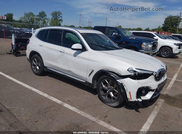 5UXTY5C07M9H42865 2021 BMW X3 Белый Передняя правая четверть