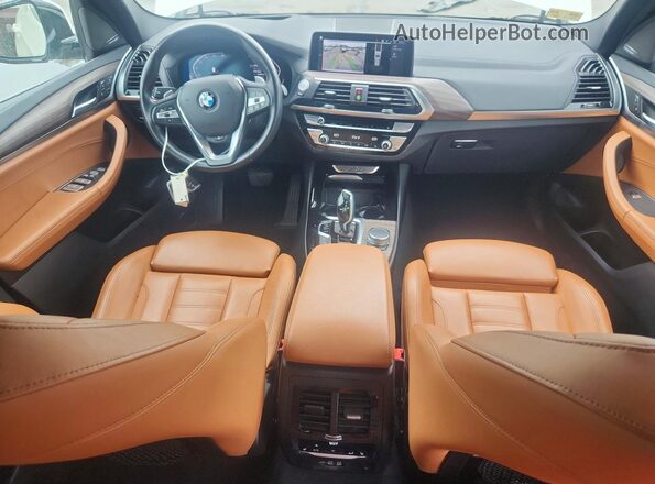 5UXTY5C09LLT38156 2020 BMW X3 Белый Вид панели приборов