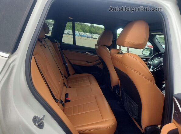 5UXTY5C09LLT38156 2020 BMW X3 Белый Вид задних сидений