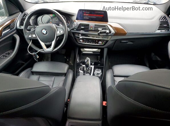 5UXTY5C09M9E54975 2021 BMW X3 Black Widok deski rozdzielczej