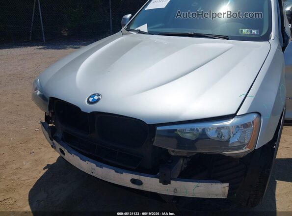 5UXWX9C35H0W66863 2017 BMW X3 Серебряный Вид сзади