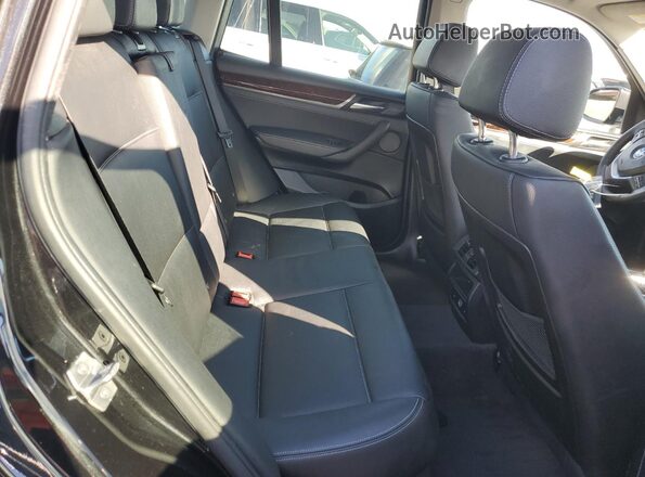 5UXWX9C52H0T08931 2017 BMW X3 Black Widok tylnych siedzeń