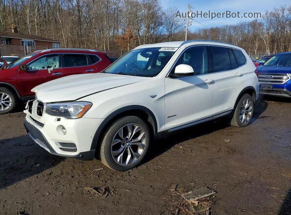 5UXWX9C55H0T02122 2017 BMW X3 Белый Передняя левая четверть